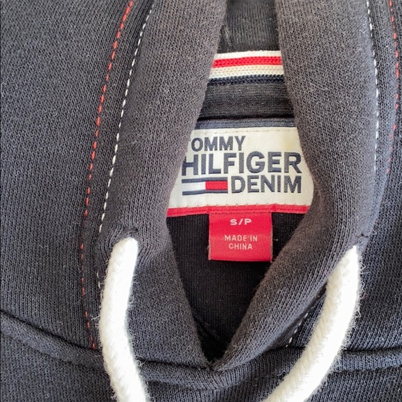 Sweatshirt - Picture 2 of 3